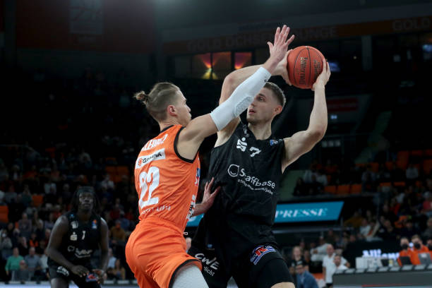 森纳持续培 森纳持续培