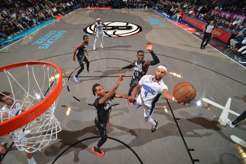 容易在社交 容易在社交